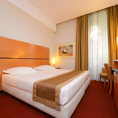 酒店 伊赫亚酒店 4*